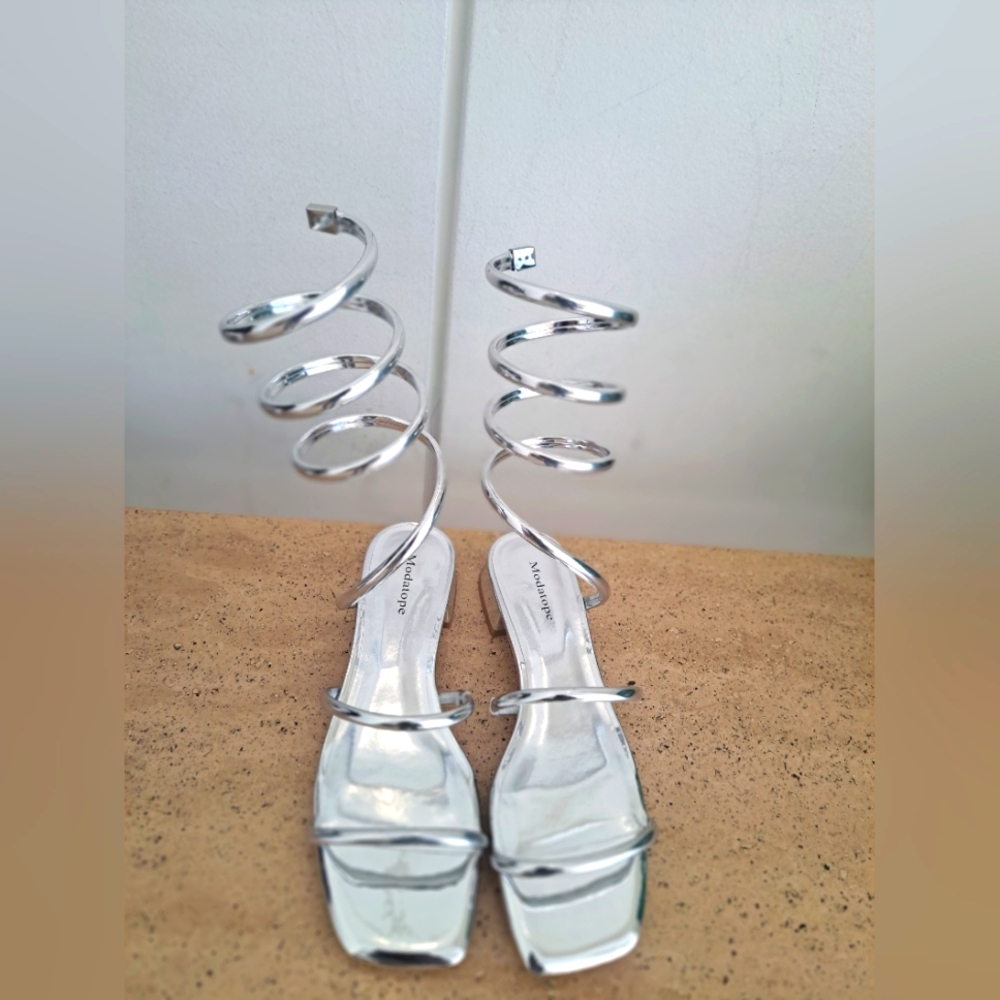 Silver Square Toe Strap Sandals - 9.5